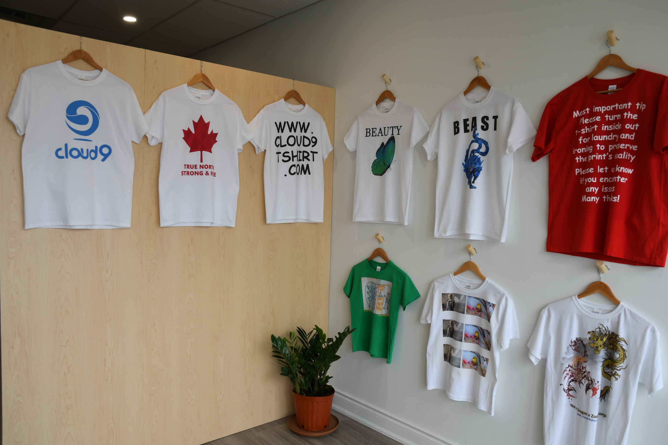 T-Shirt Showroom Display